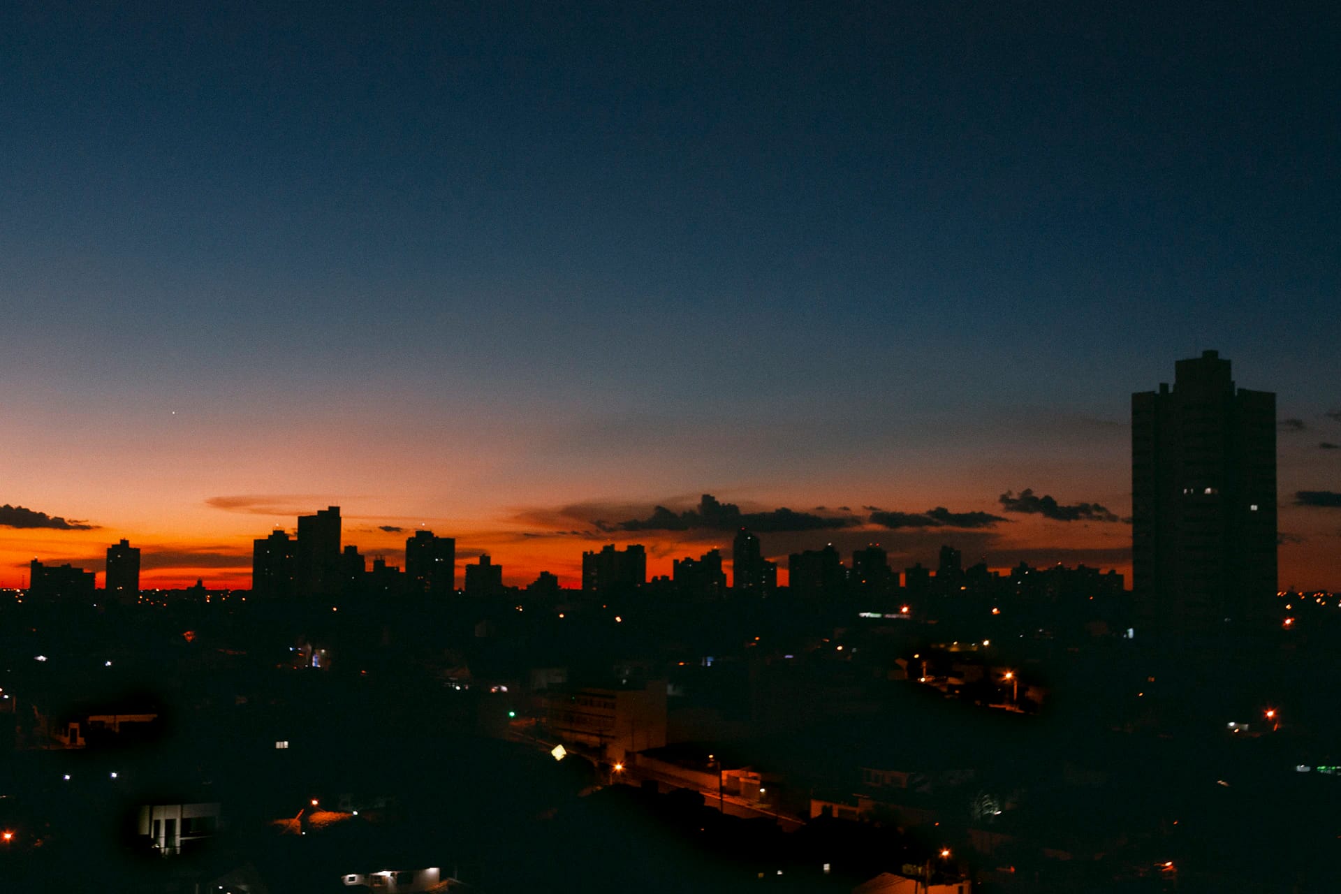 Pôr do sol em Campo Grande, MS
